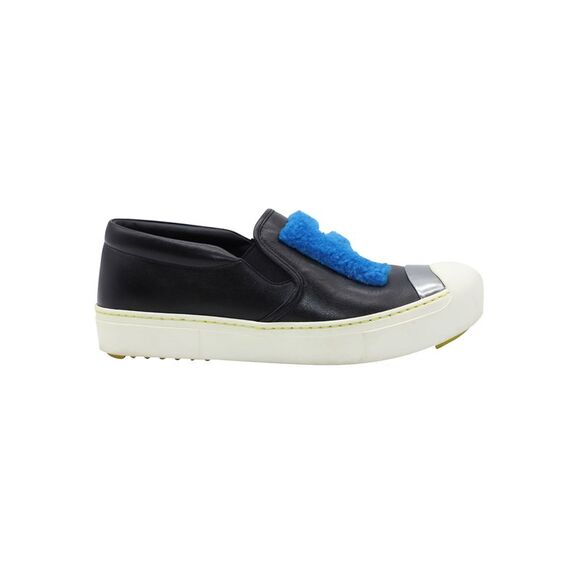 Fendi FF Shearling Fur Slip-On Sneaker in Black Leather - Picture 1 of 4